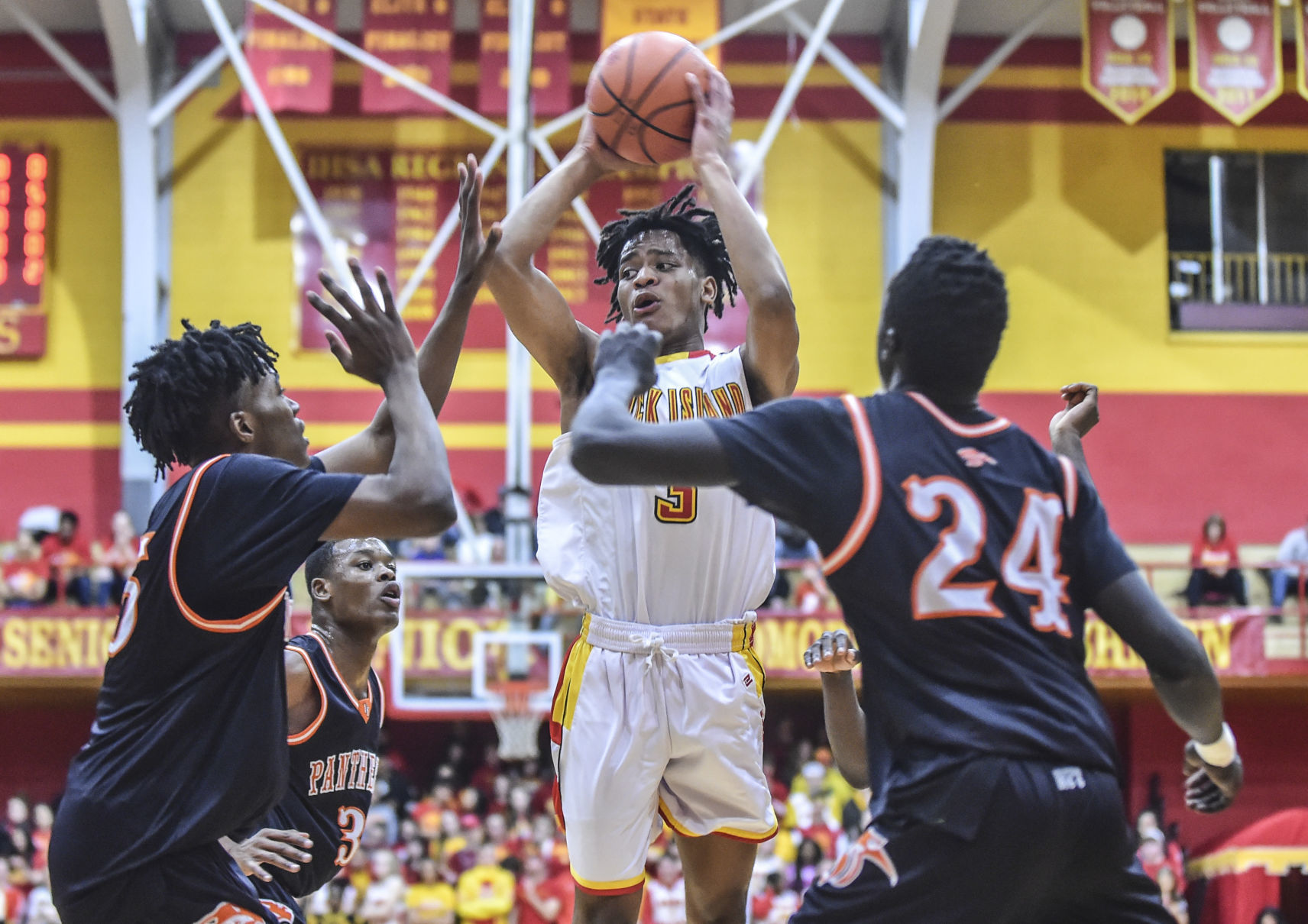 022319-mda-spt-rockyhoops-01.jpg